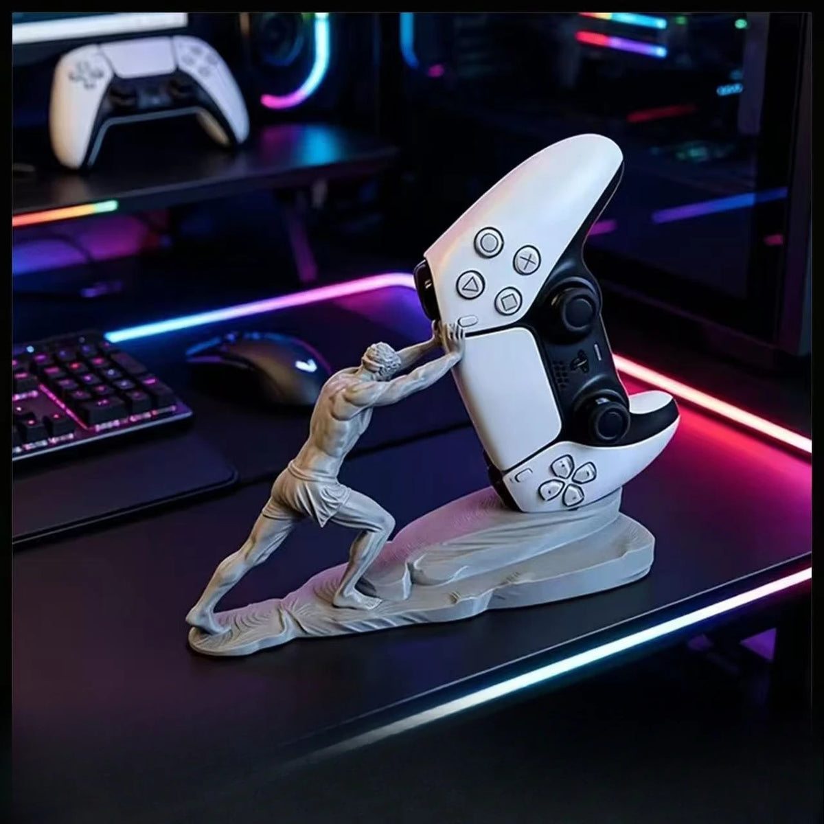 Titan Stand